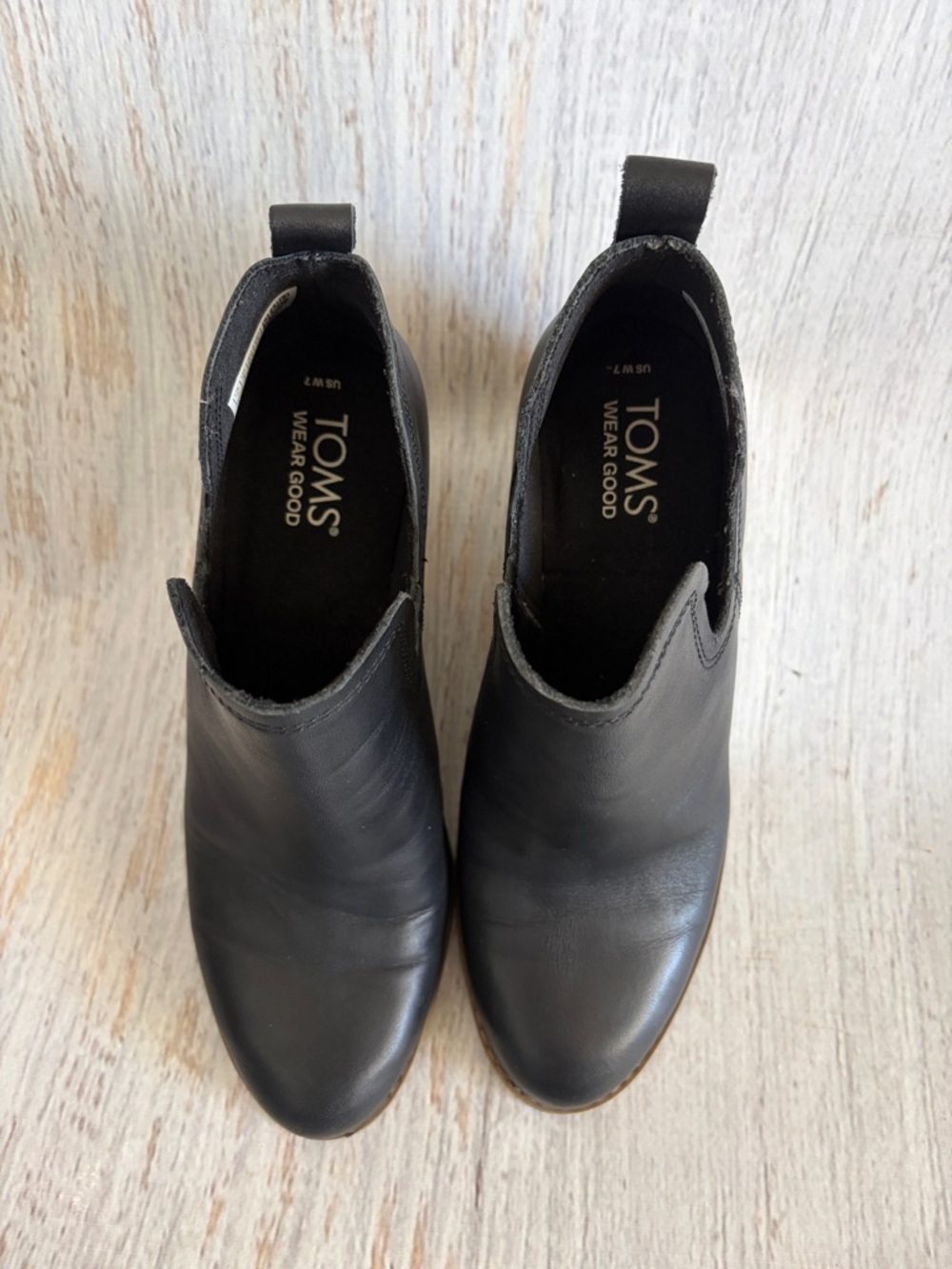 TOMS Kallie Black Wedge Ankle Booties - Picture 8 of 8
